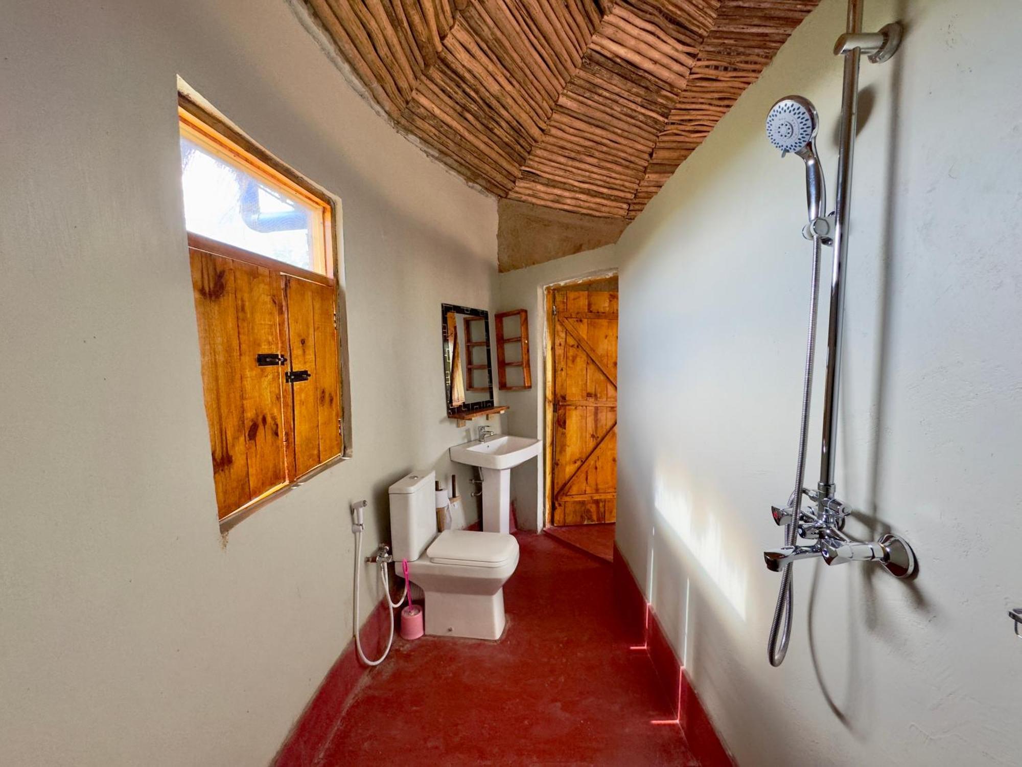 Maasai Eco Boma & Lodge - Experience Maasai Culture Makuyuni Екстериор снимка